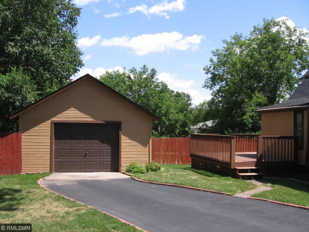 913 S 7th St, Brainerd, MN 56401 photo 3