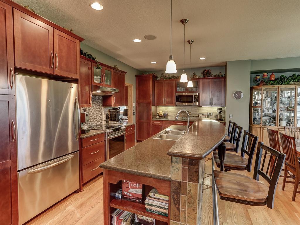 13184 Drumcliffe Path, Rosemount, MN 55068 photo 7