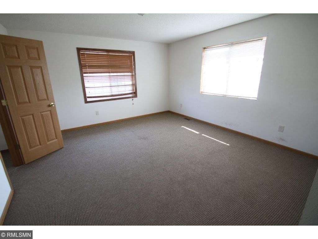 2235 Liberty Glen Loop, Saint Cloud, MN 56304 photo 13