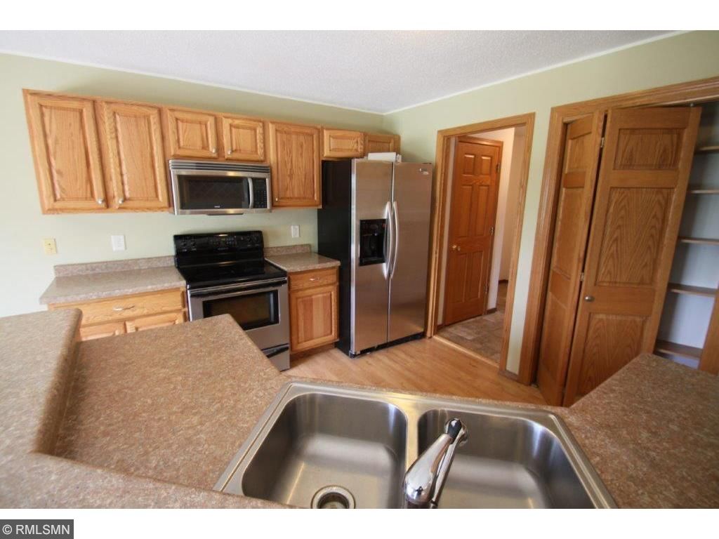 2235 Liberty Glen Loop, Saint Cloud, MN 56304 photo 9