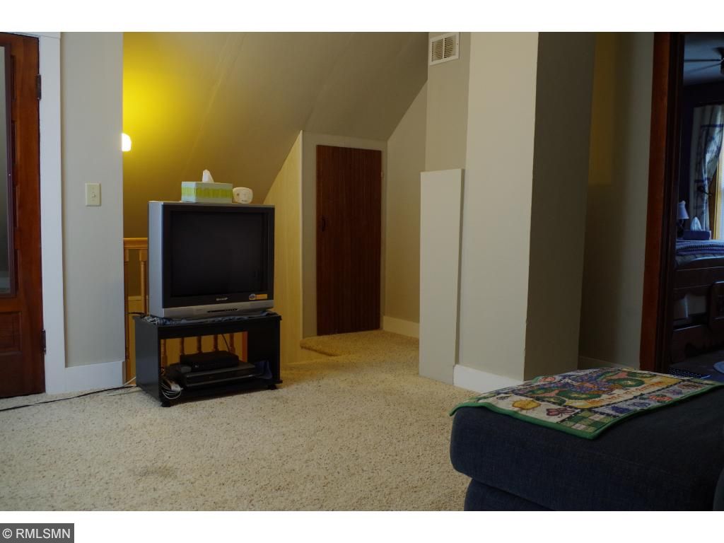 21 3rd St E, Pease, MN 56363 photo 10