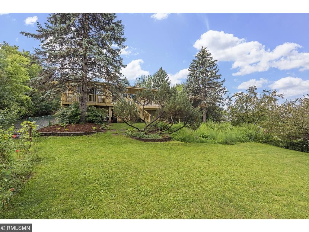 1469 Bridgeview Ave, Eagan, MN 55121 photo 2