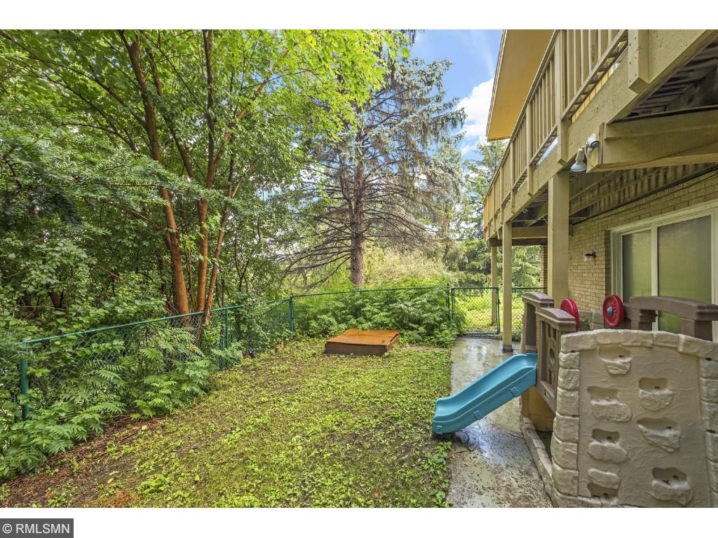 1469 Bridgeview Ave, Eagan, MN 55121 photo 18