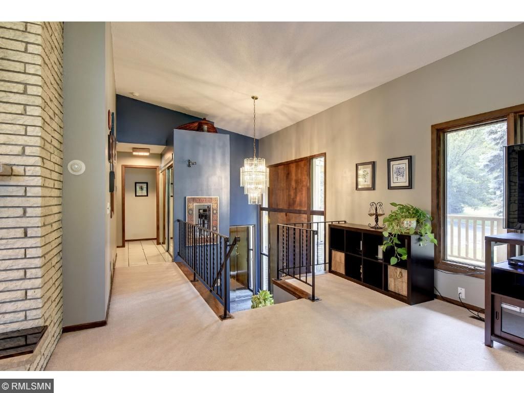 1469 Bridgeview Ave, Eagan, MN 55121 photo 12