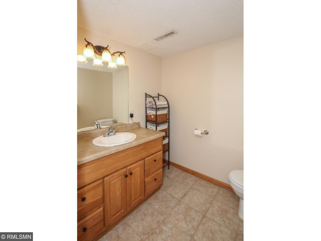 402 Keith Rd, Circle Pines, MN 55014 photo 7