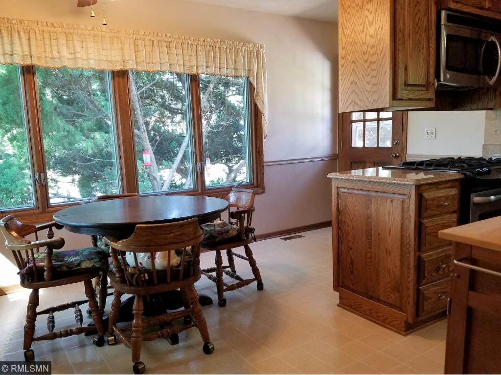 2840 Highview Ter, Eagan, MN 55121 photo 6