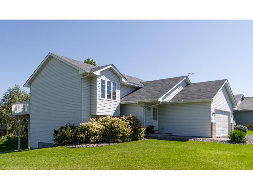 801 Sunset St, Buffalo, MN 55313 photo 2