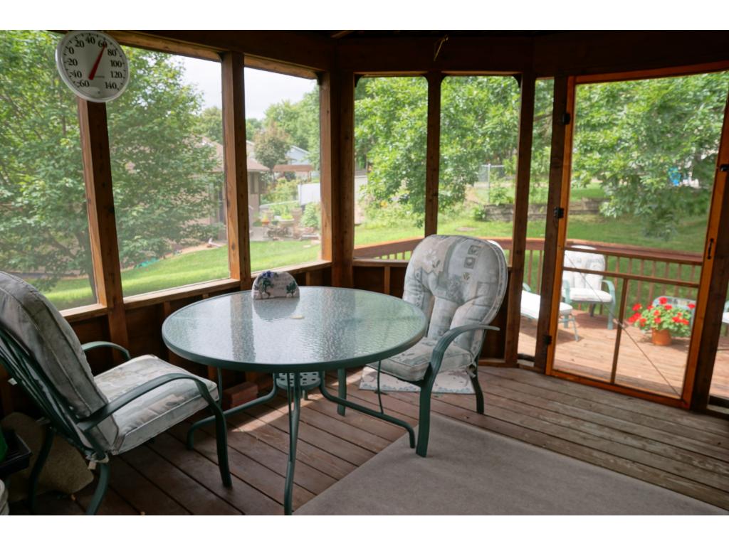 821 Cornwallis Ct, Eagan, MN 55123 photo 13