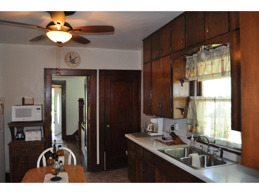 231 E 4th St, Hector, MN 55342 photo 12