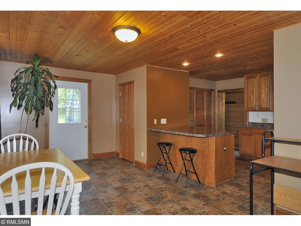 814 Central Ave N, Faribault, MN 55021 photo 3