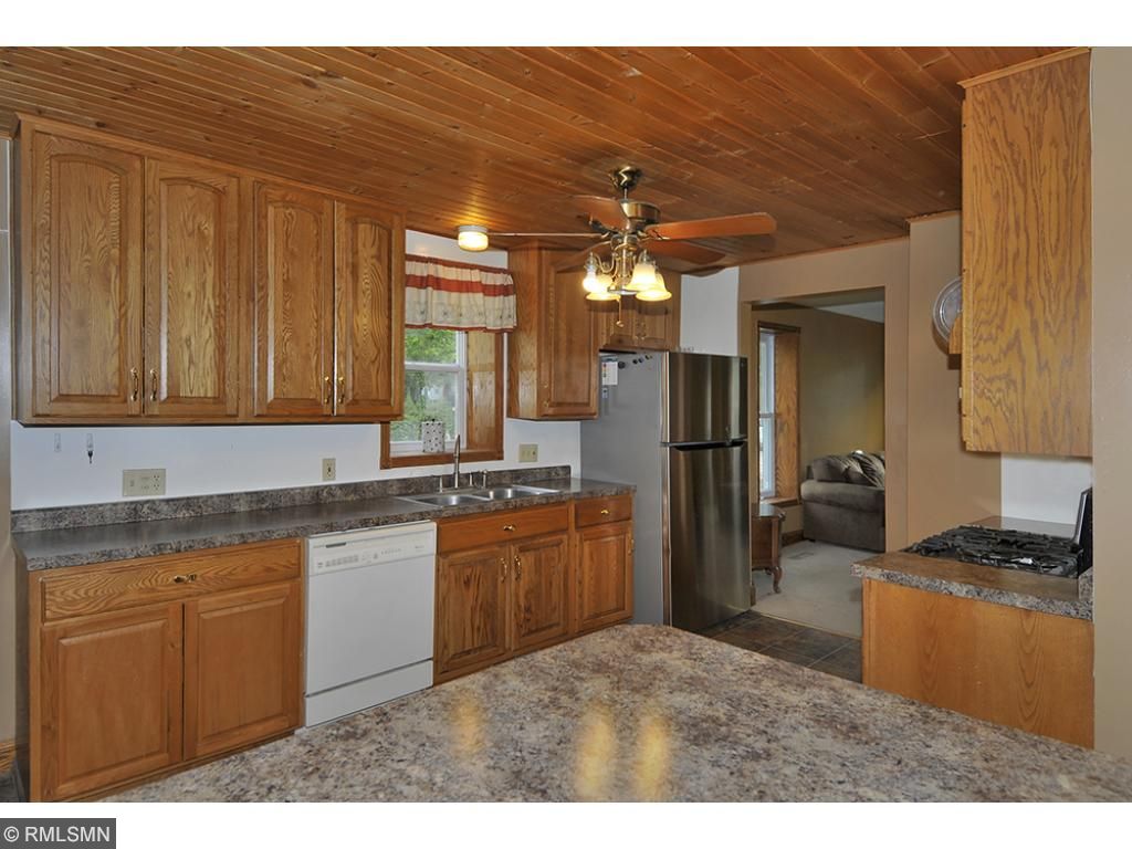814 Central Ave N, Faribault, MN 55021 photo 4