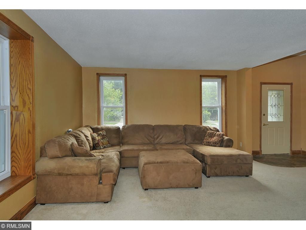 814 Central Ave N, Faribault, MN 55021 photo 9