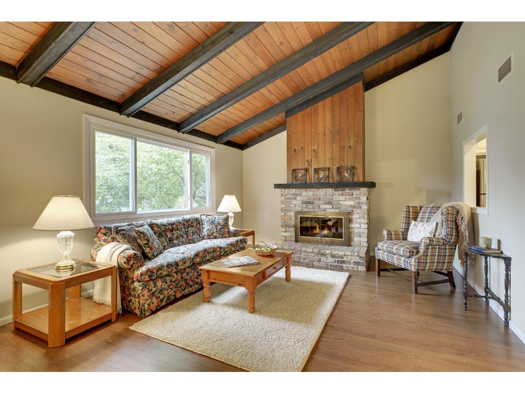 3415 Highlander Dr, Eagan, MN 55122 photo 4