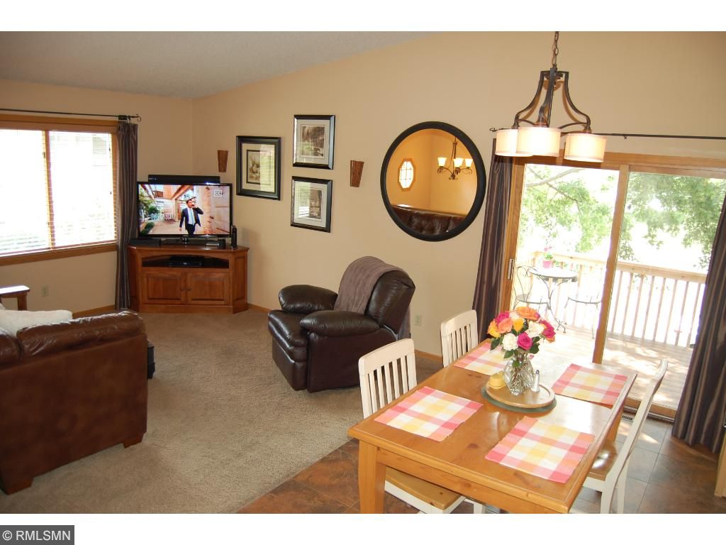 3812 Windcrest Ct, Eagan, MN 55123 photo 4