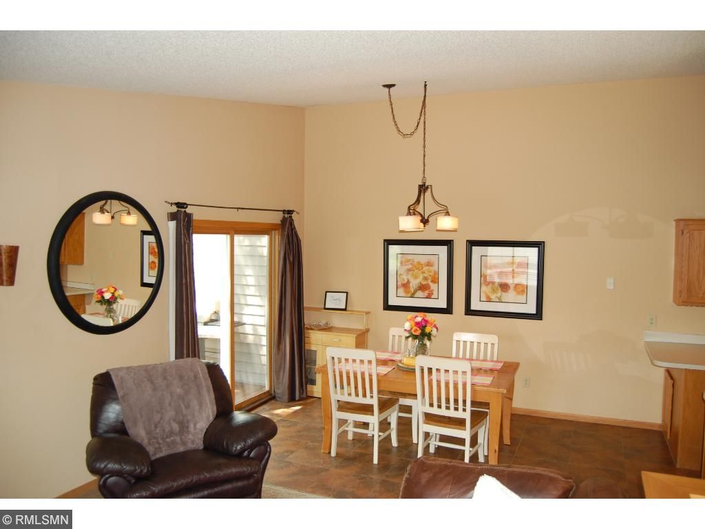 3812 Windcrest Ct, Eagan, MN 55123 photo 2