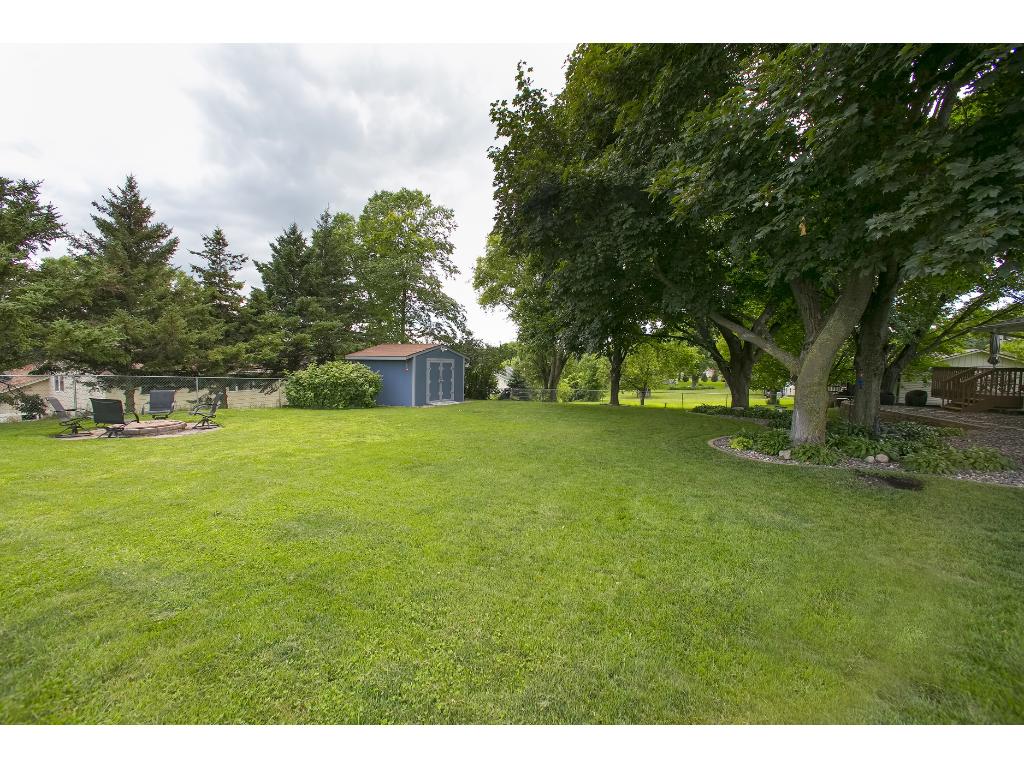 235 Loretto St, Loretto, MN 55357 photo 24