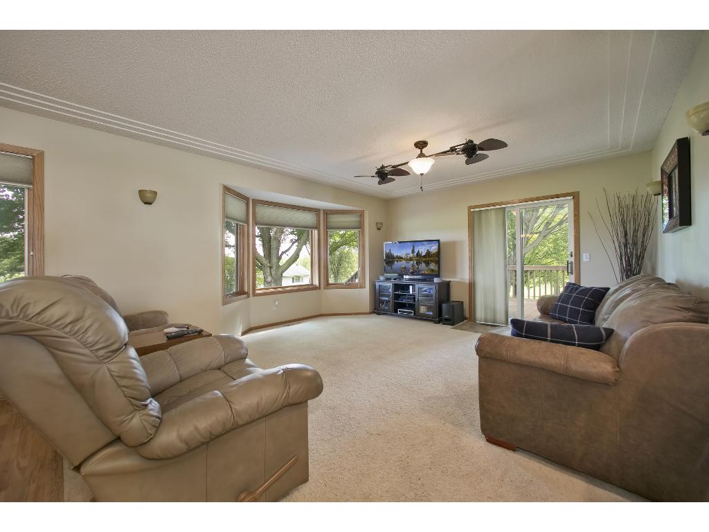 235 Loretto St, Loretto, MN 55357 photo 8