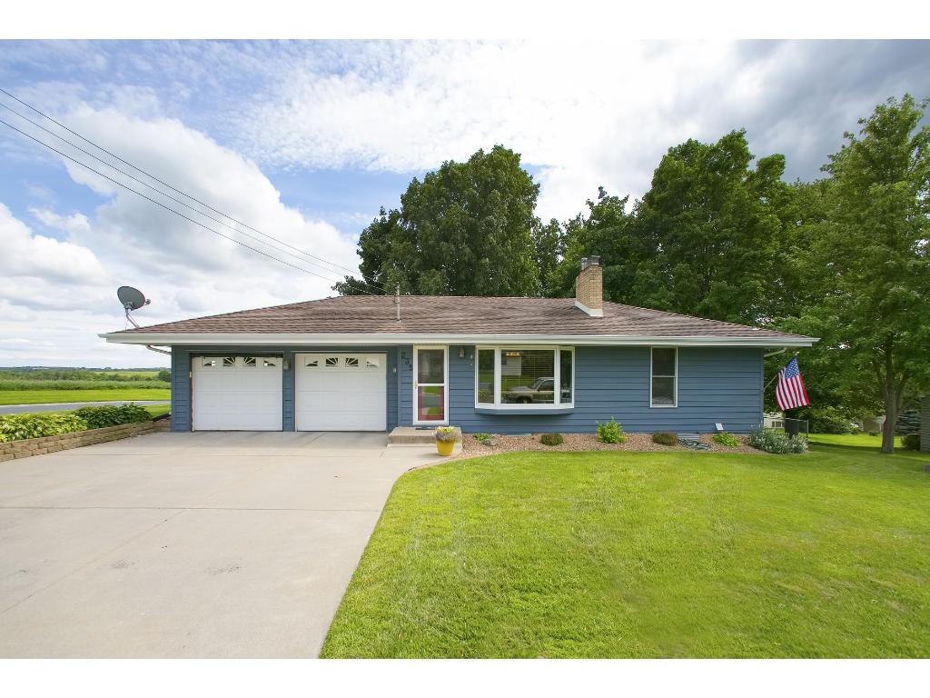 235 Loretto St, Loretto, MN 55357 photo 1
