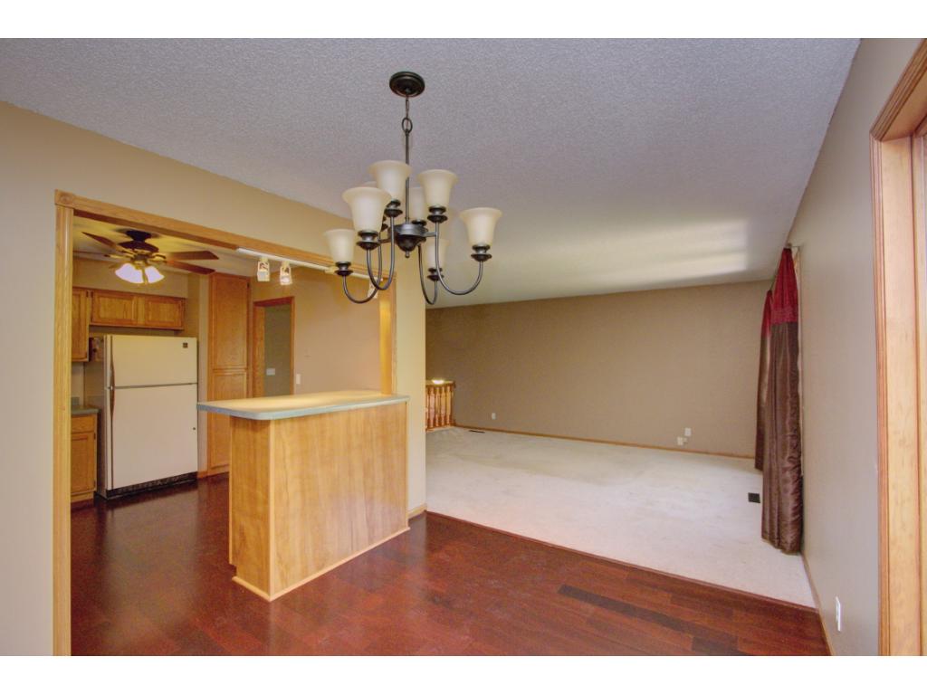 1989 Shale Ln, Eagan, MN 55122 photo 14