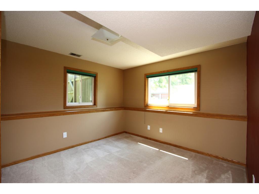 1989 Shale Ln, Eagan, MN 55122 photo 18