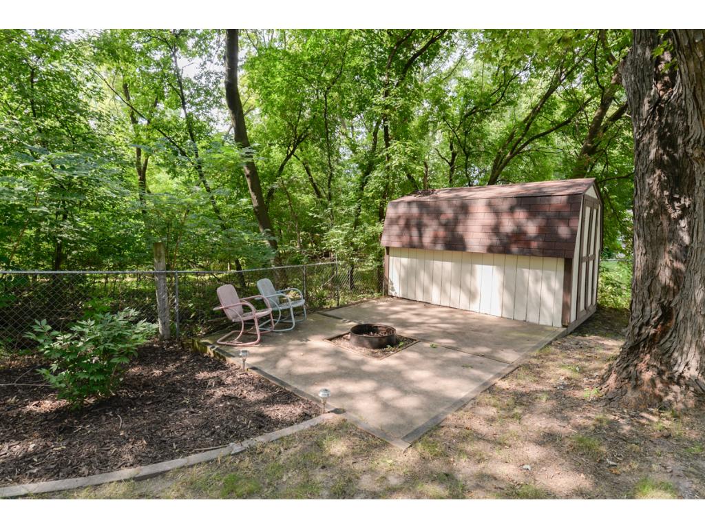 1352 Balsam St E, Eagan, MN 55123 photo 24