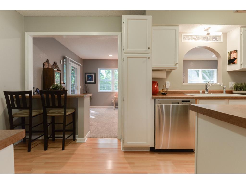 1352 Balsam St E, Eagan, MN 55123 photo 10