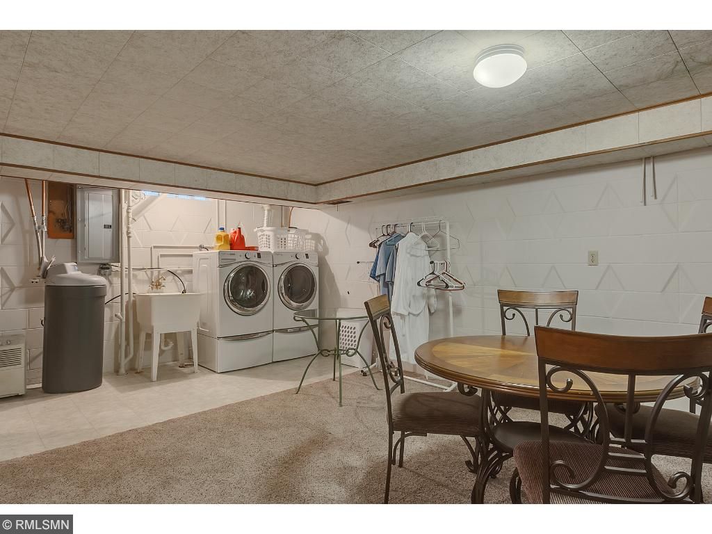 948 Spruce Dr, Saint Cloud, MN 56303 photo 17
