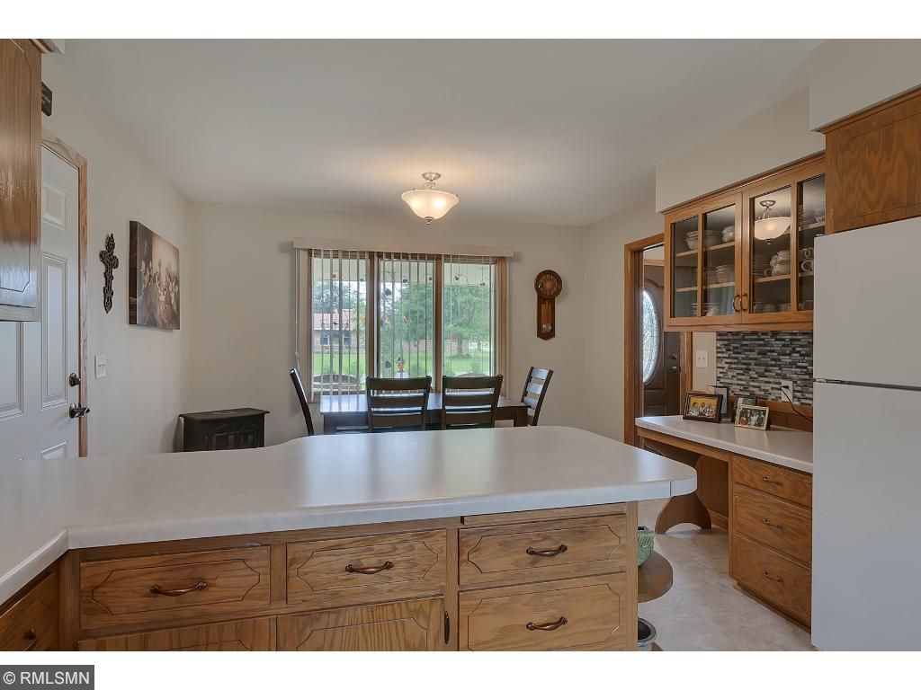 948 Spruce Dr, Saint Cloud, MN 56303 photo 5