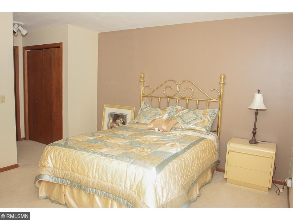 5706 Main St W, Maple Plain, MN 55359 photo 16