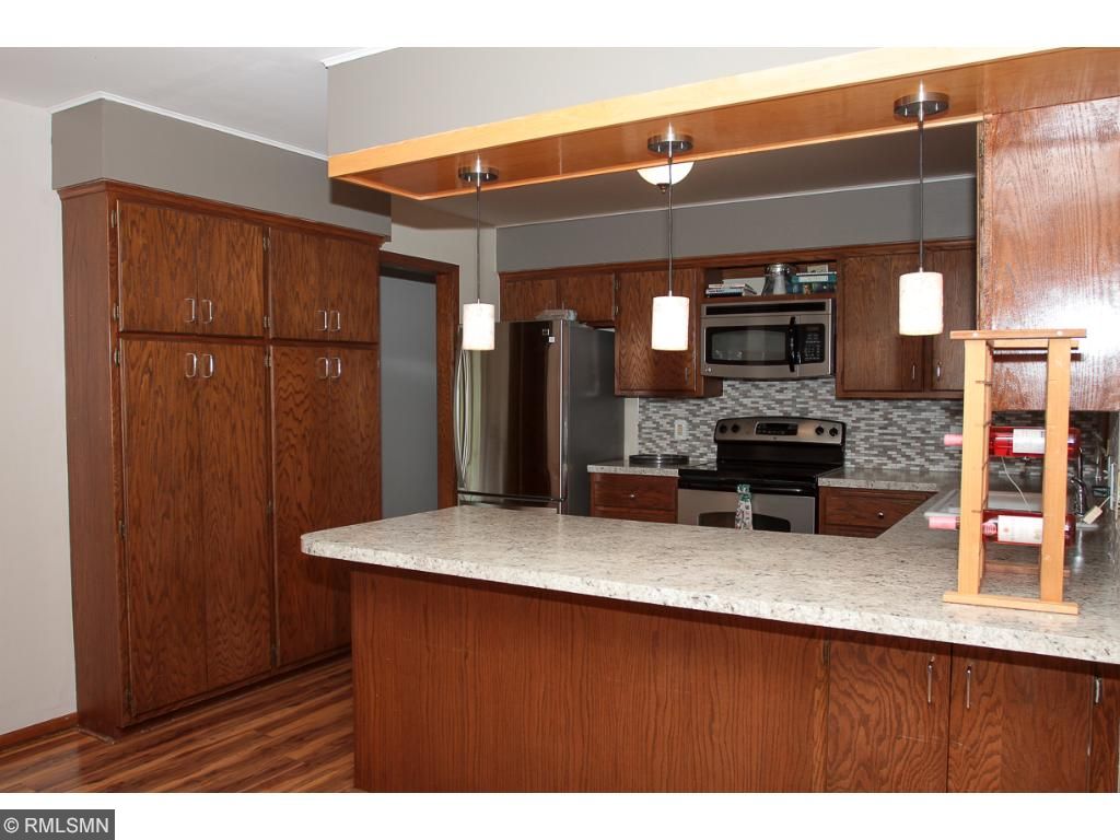 5706 Main St W, Maple Plain, MN 55359 photo 9