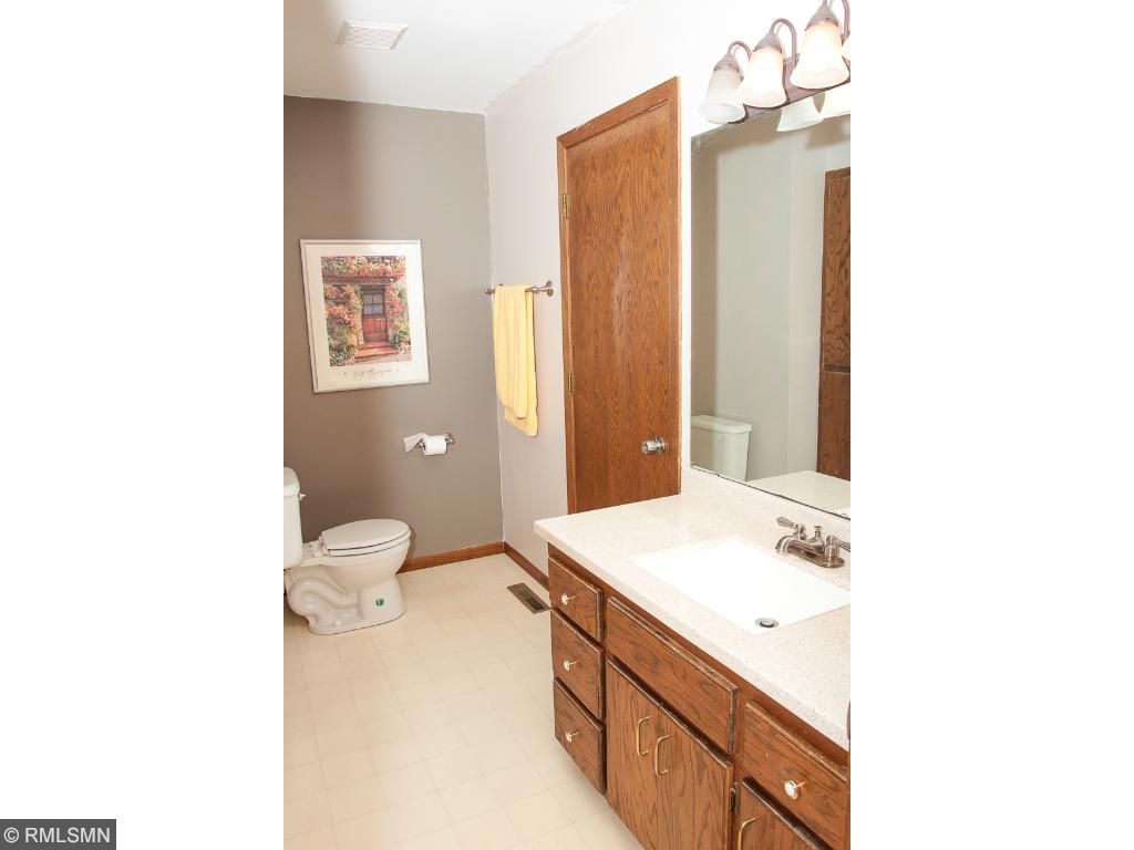 5706 Main St W, Maple Plain, MN 55359 photo 14