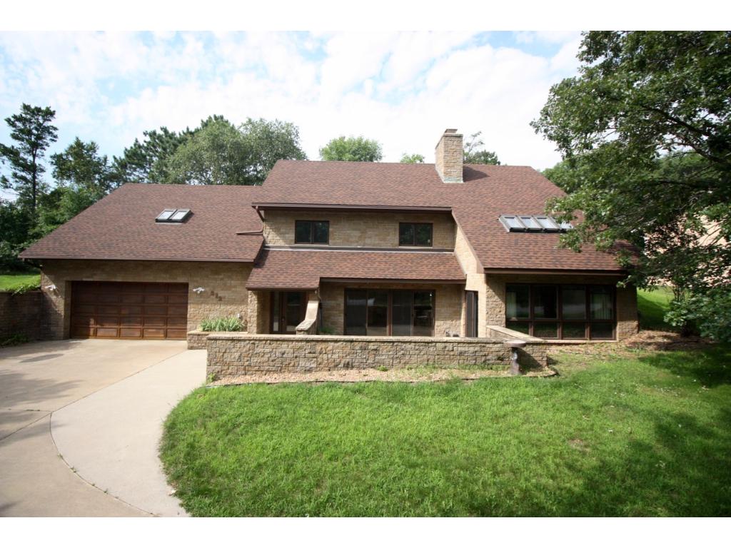 212 Ridge Dr, Brainerd, MN 56401 photo 1