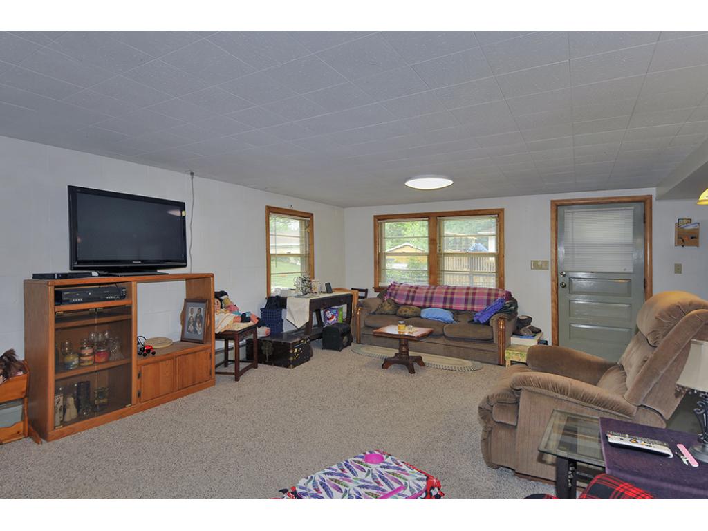 619 1st St SW, Faribault, MN 55021 photo 17