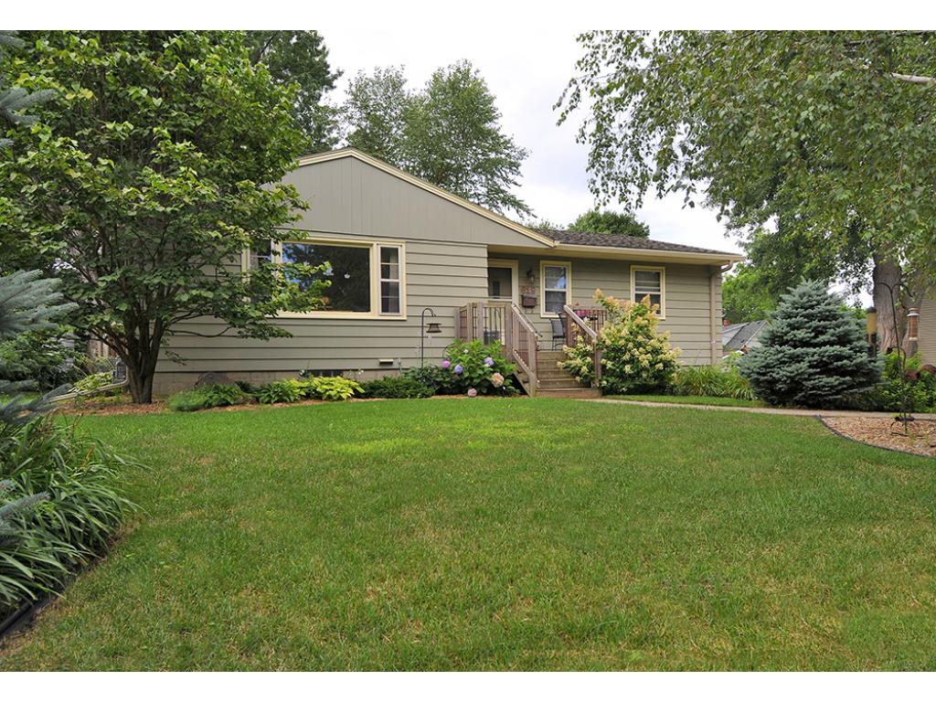 619 1st St SW, Faribault, MN 55021 photo 2