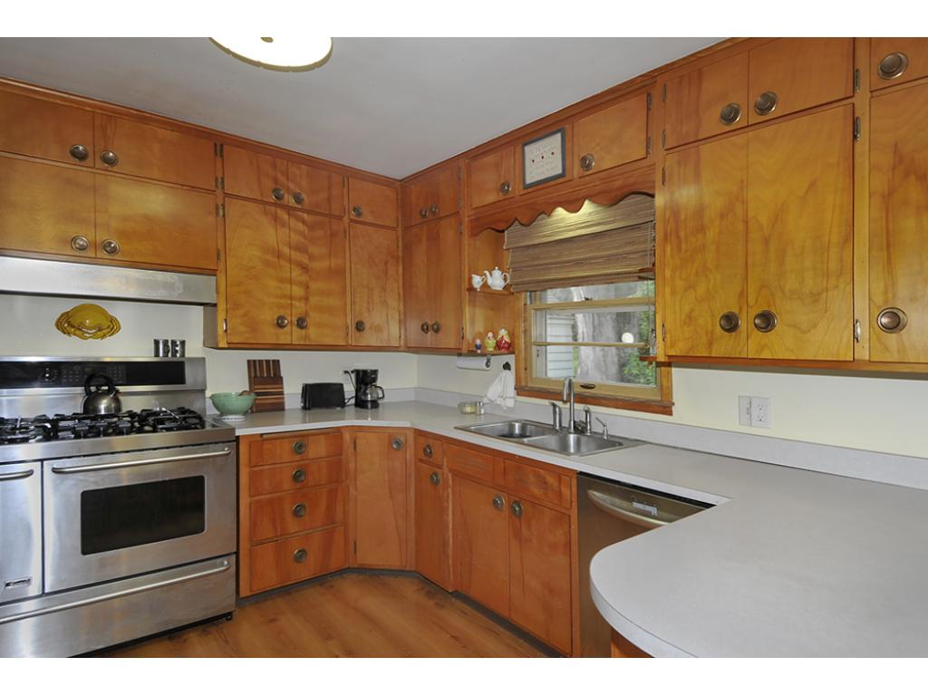 619 1st St SW, Faribault, MN 55021 photo 7