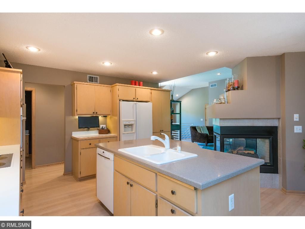 3720 Falcon Way, Eagan, MN 55123 photo 8