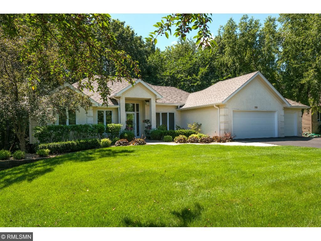 3720 Falcon Way, Eagan, MN 55123 photo 2