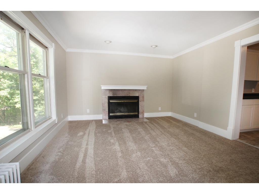 697 N Glencoe Rd, Excelsior, MN 55331 photo 4