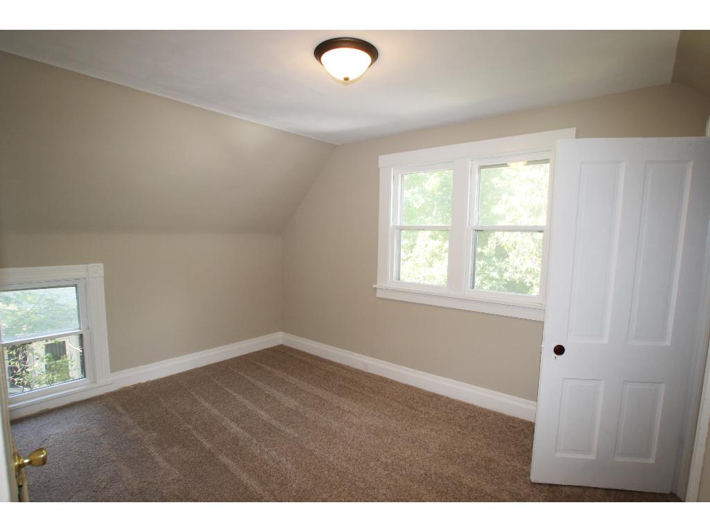 697 N Glencoe Rd, Excelsior, MN 55331 photo 15
