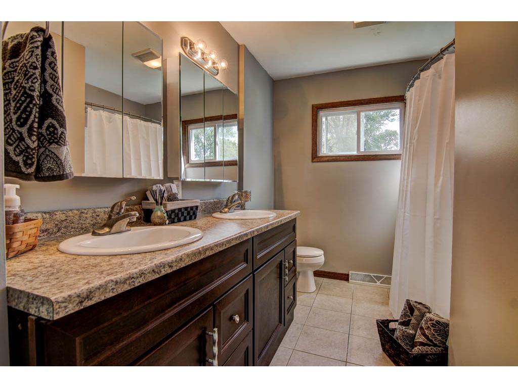 545 E Cedar St, River Falls, WI 54022 photo 14