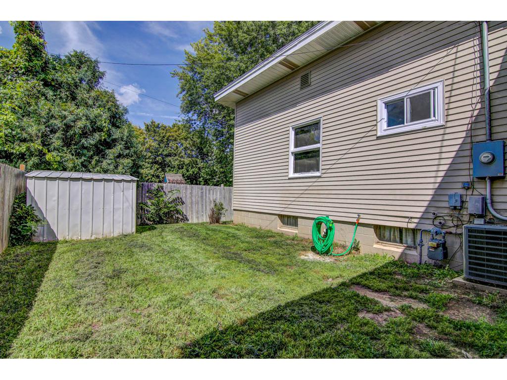 545 E Cedar St, River Falls, WI 54022 photo 18
