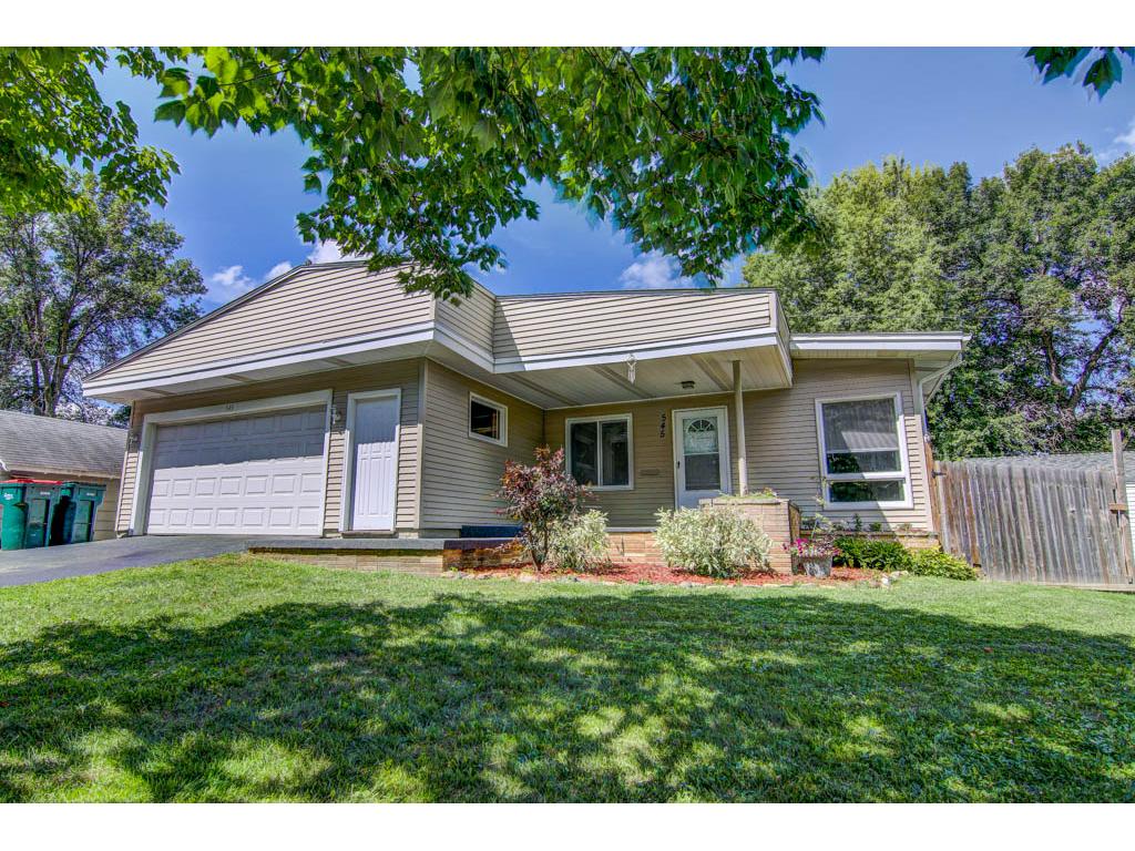 545 E Cedar St, River Falls, WI 54022 photo 2