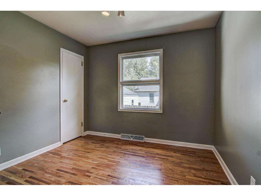 545 E Cedar St, River Falls, WI 54022 photo 15