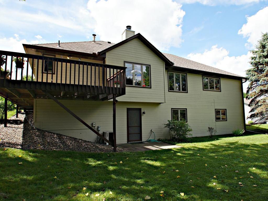 3934 Denmark Ave, Eagan, MN 55123 photo 2