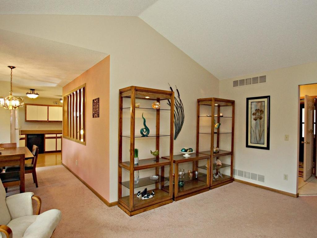 3934 Denmark Ave, Eagan, MN 55123 photo 10