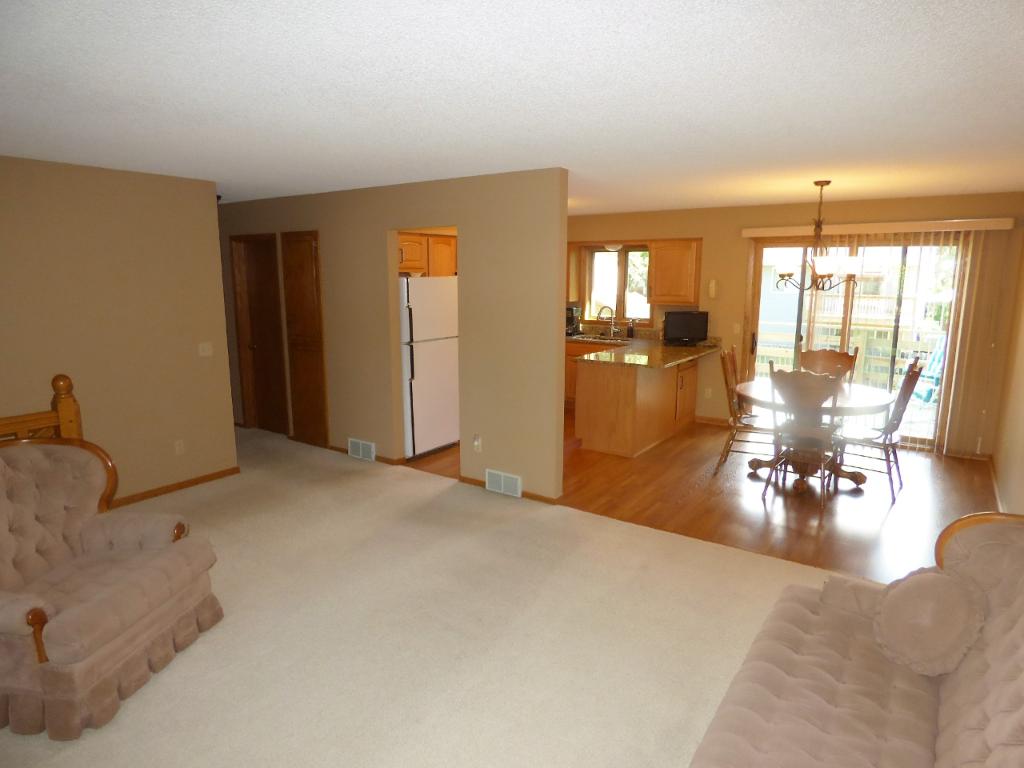 7715 112th Ave N, Champlin, MN 55316 photo 2