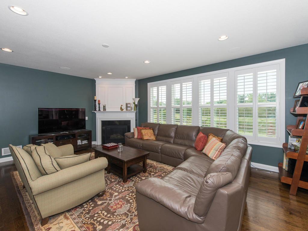 4080 Pipewood Ln, Excelsior, MN 55331 photo 3