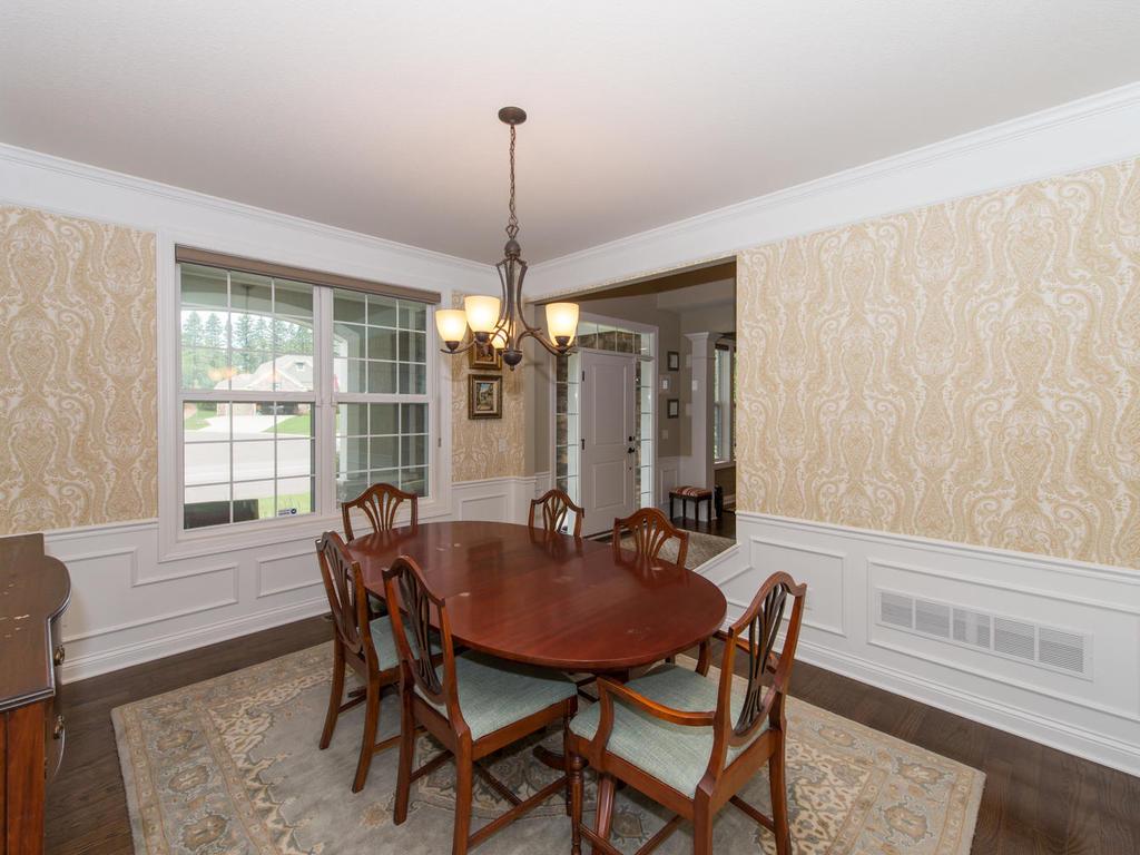 4080 Pipewood Ln, Excelsior, MN 55331 photo 8