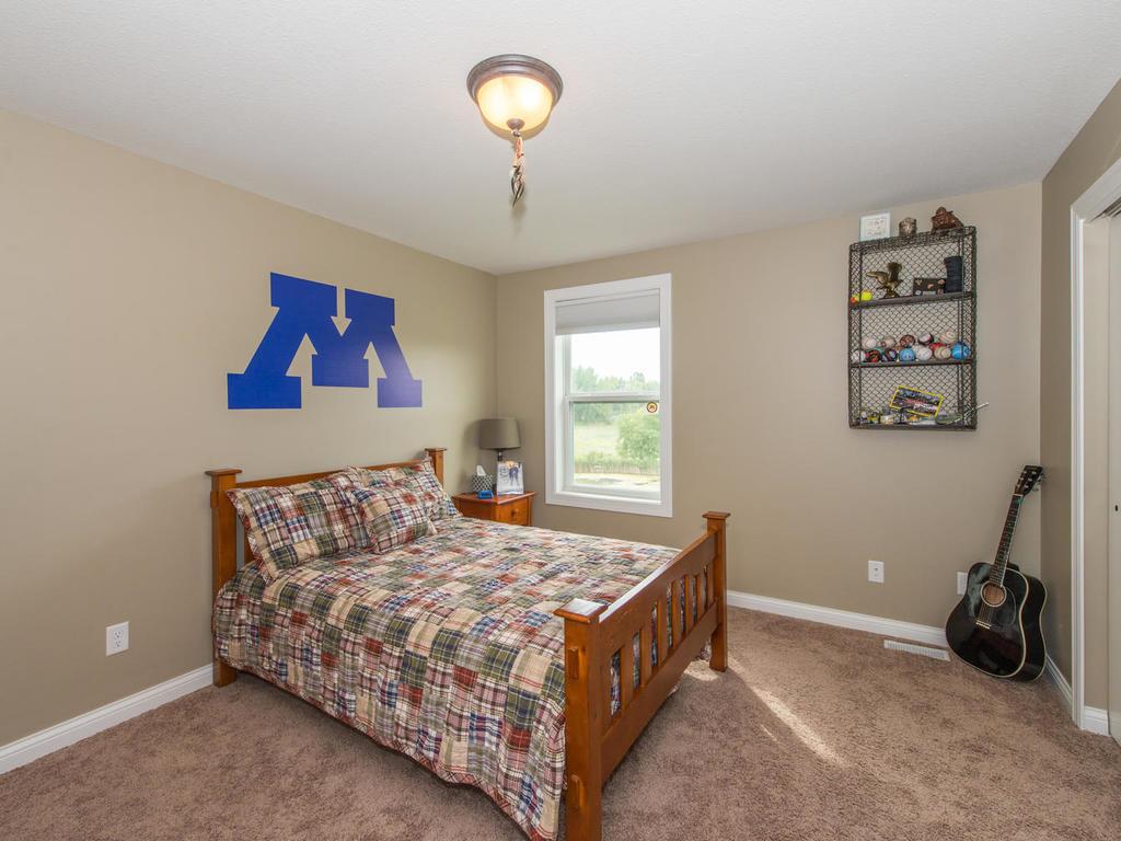 4080 Pipewood Ln, Excelsior, MN 55331 photo 18
