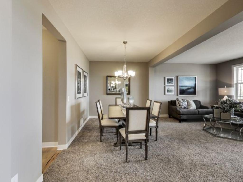 1320 Interlachen Dr, Eagan, MN 55123 photo 9